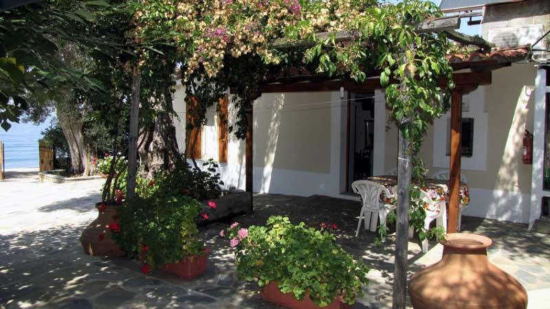 Niki House Apartment Chorto Exterior photo